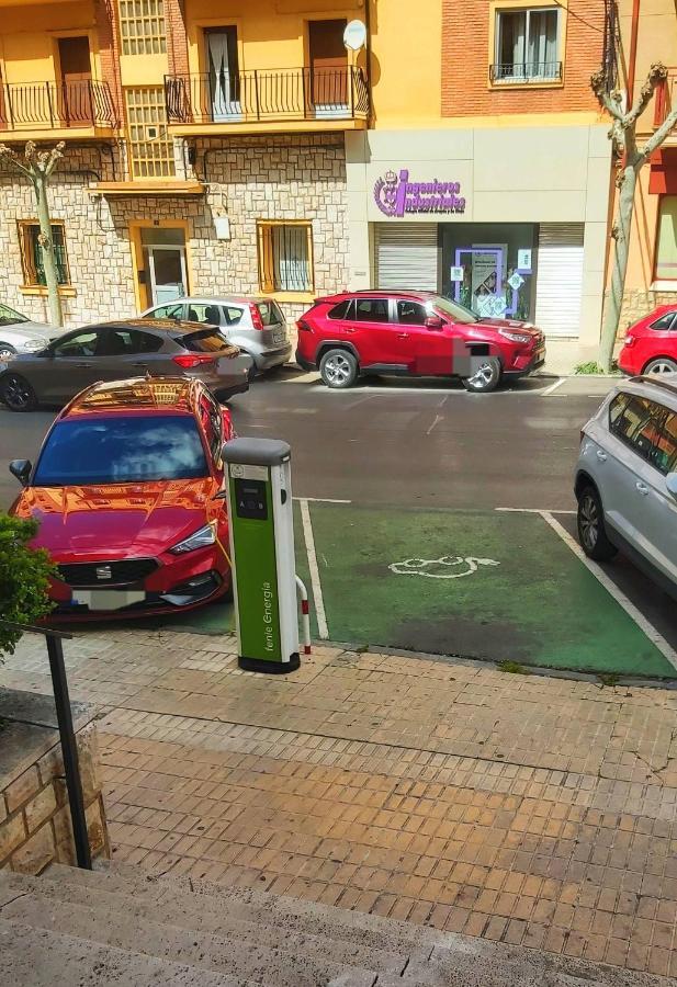 Albergue Internacional De Teruel City Backpackers Екстер'єр фото