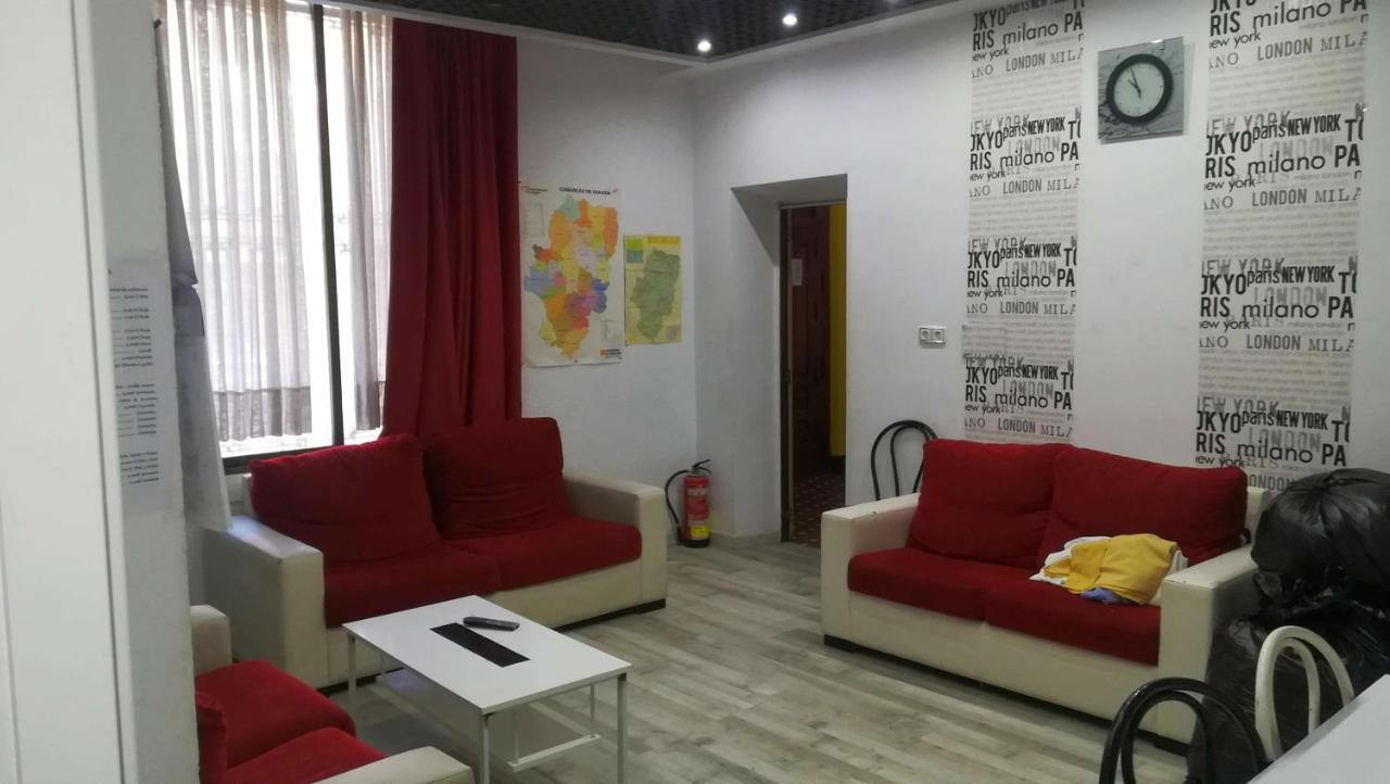 Albergue Internacional De Teruel City Backpackers Екстер'єр фото