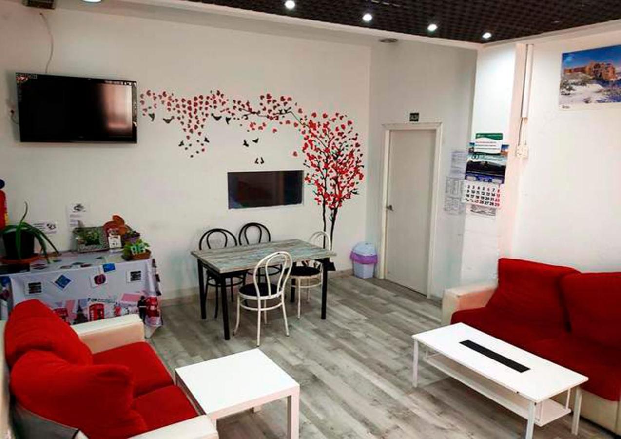 Albergue Internacional De Teruel City Backpackers Екстер'єр фото